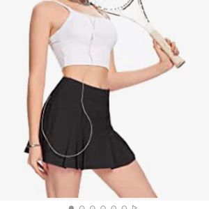 Women’s black pleated tennis skirt skirt Xs SOBRISAH